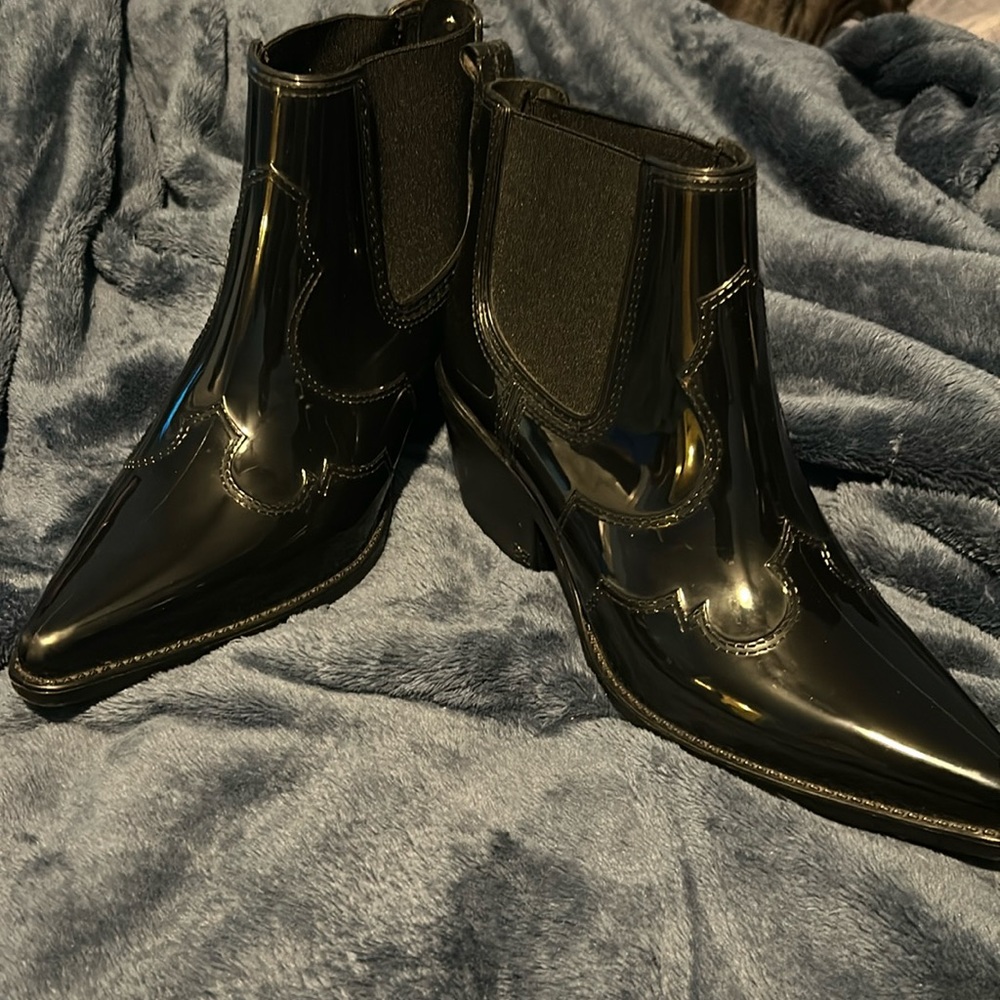 Sam Edelman Winona ankle booties